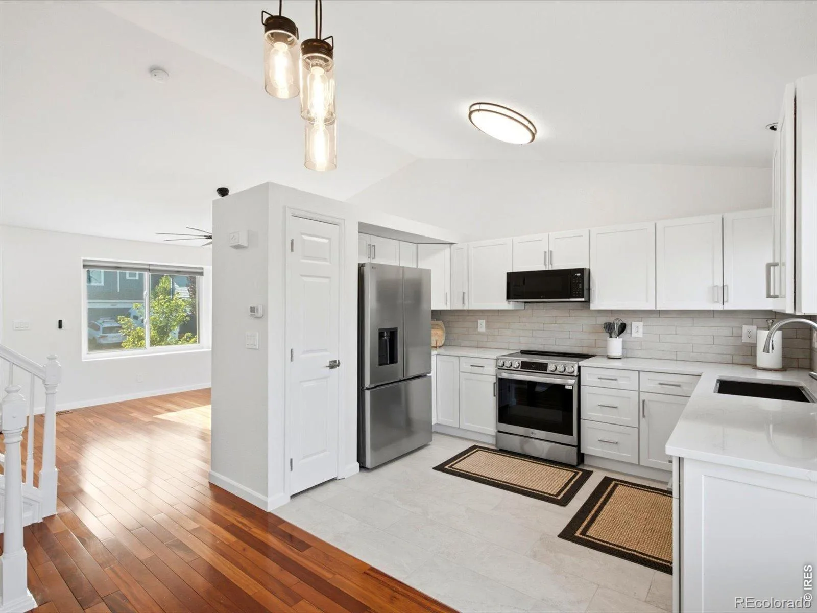 12326 Utica Street Broomfield CO 80020 | MLS #RECIR1067408 08292026005749 1600 6