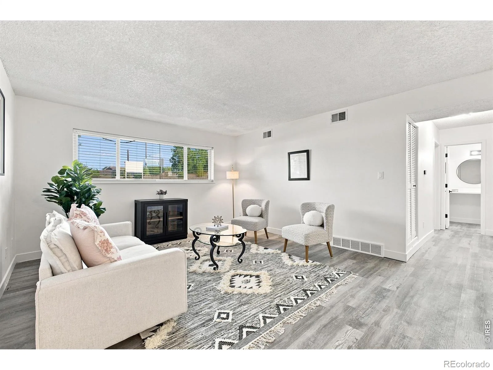 50 E Highline Circle #102 Centennial CO 80122 | MLS #RECIR1067422 08282026033529 1600 4