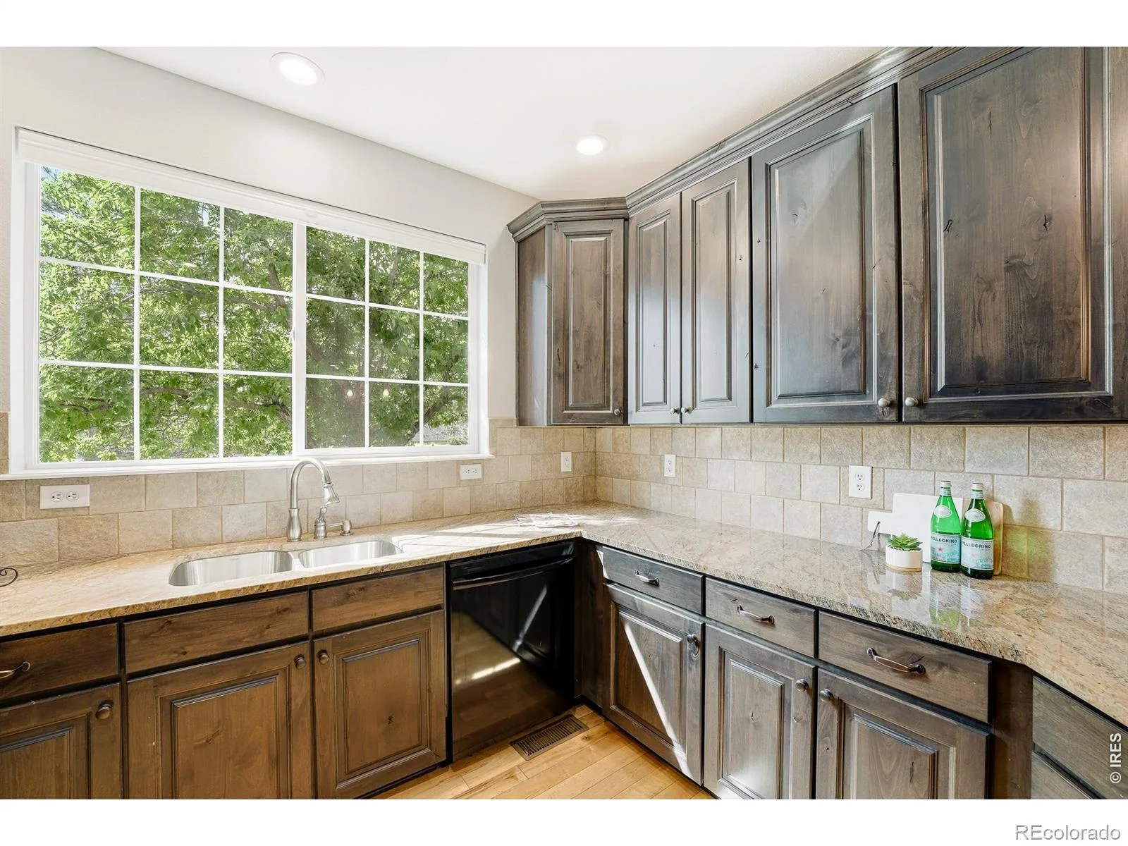 4706 Raven Run Broomfield CO 80023 | MLS #RECIR1067450 08282026164818 1600 14