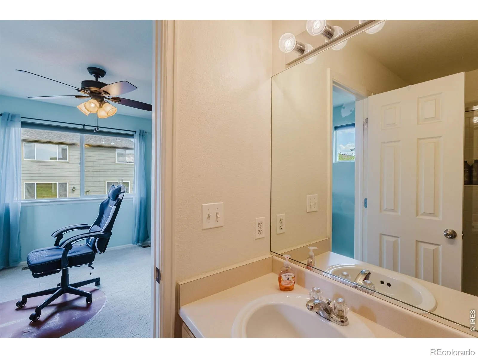 6674 Sunburst Avenue Firestone CO 80504 | MLS #RECIR1067496 08282026215147 1600 38