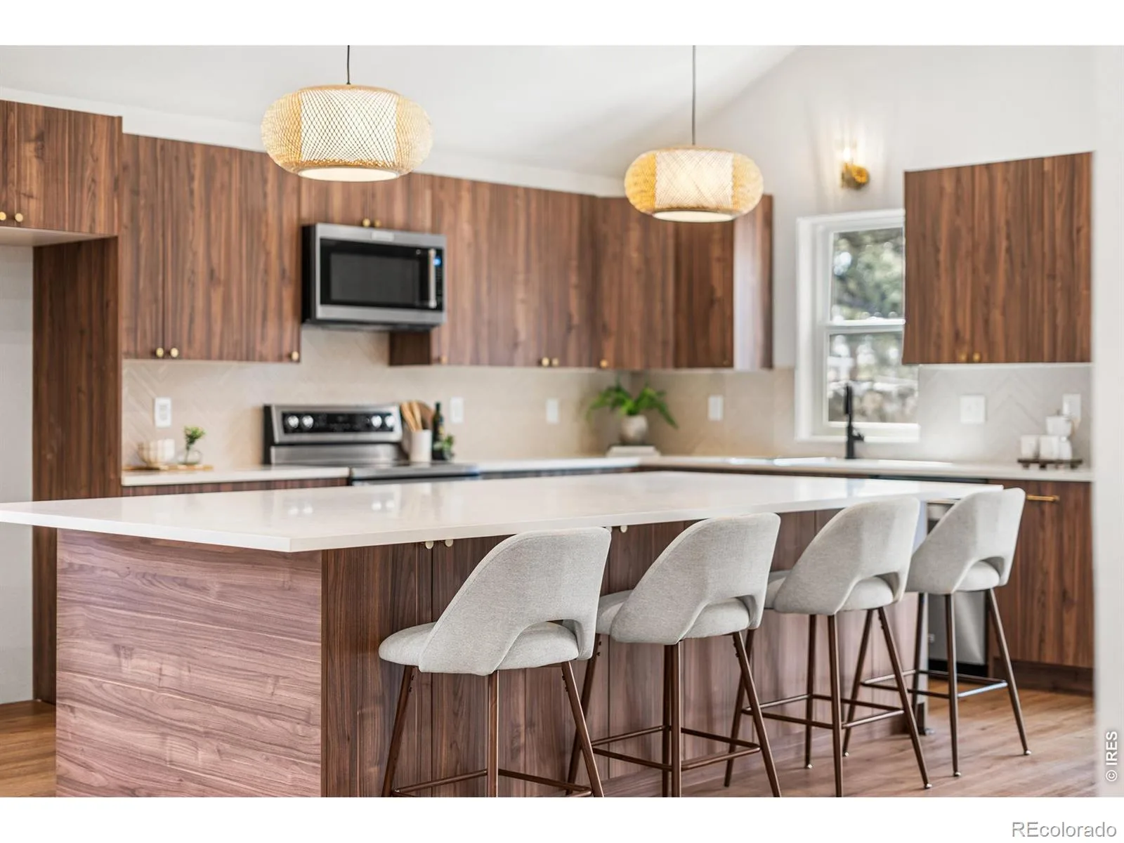 30463 Hilltop Drive Evergreen CO 80439 | MLS #RECIR1067508 08282026231355 1600 10