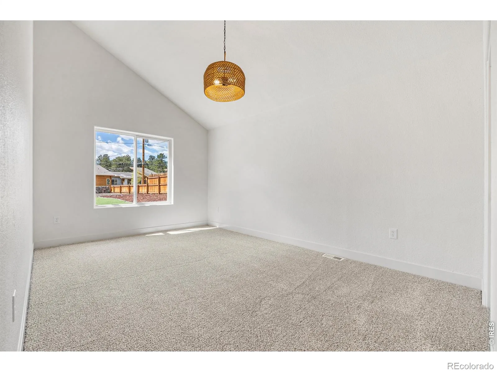 30463 Hilltop Drive Evergreen CO 80439 | MLS #RECIR1067508 08282026231355 1600 28