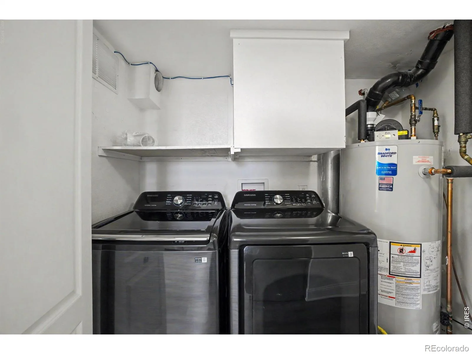 1629 S Deframe Street #B8 Lakewood CO 80228 | MLS #RECIR1067531 08292026145315 1600 32