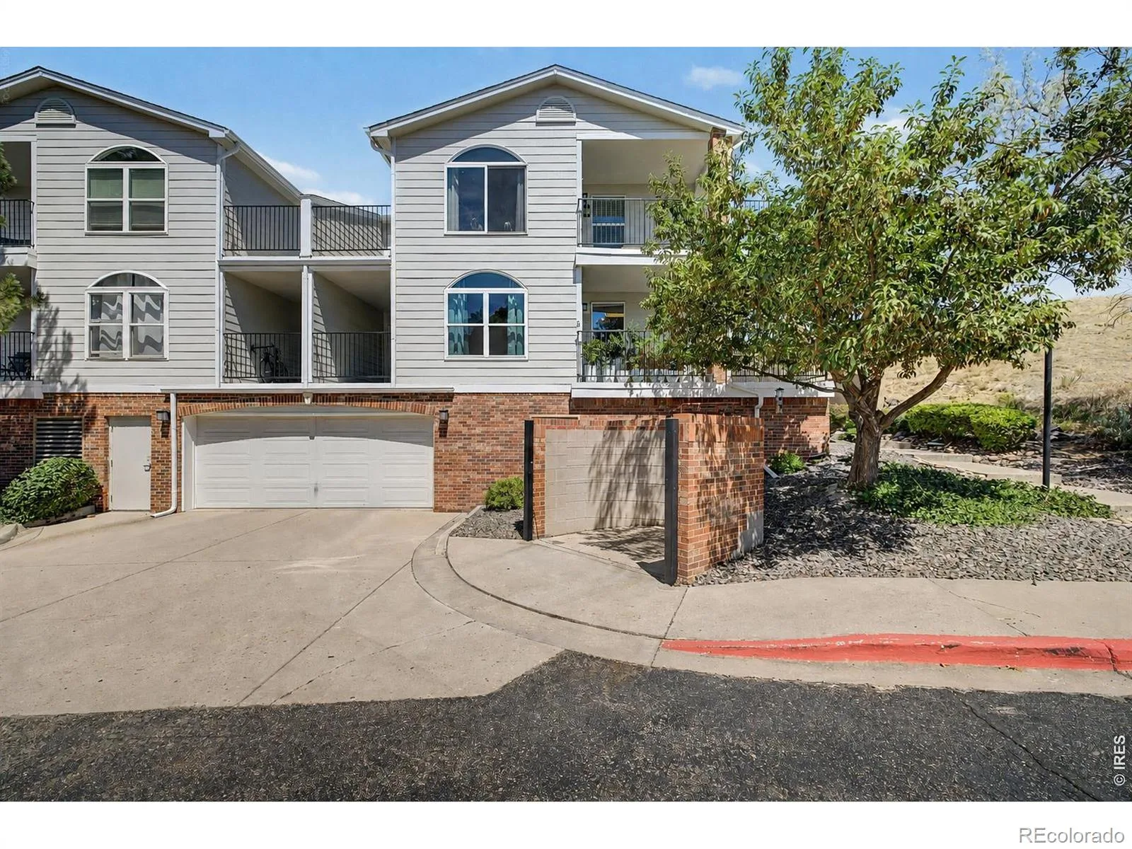 1629 S Deframe Street #B8 Lakewood CO 80228 | MLS #RECIR1067531 08292026145315 1600 38