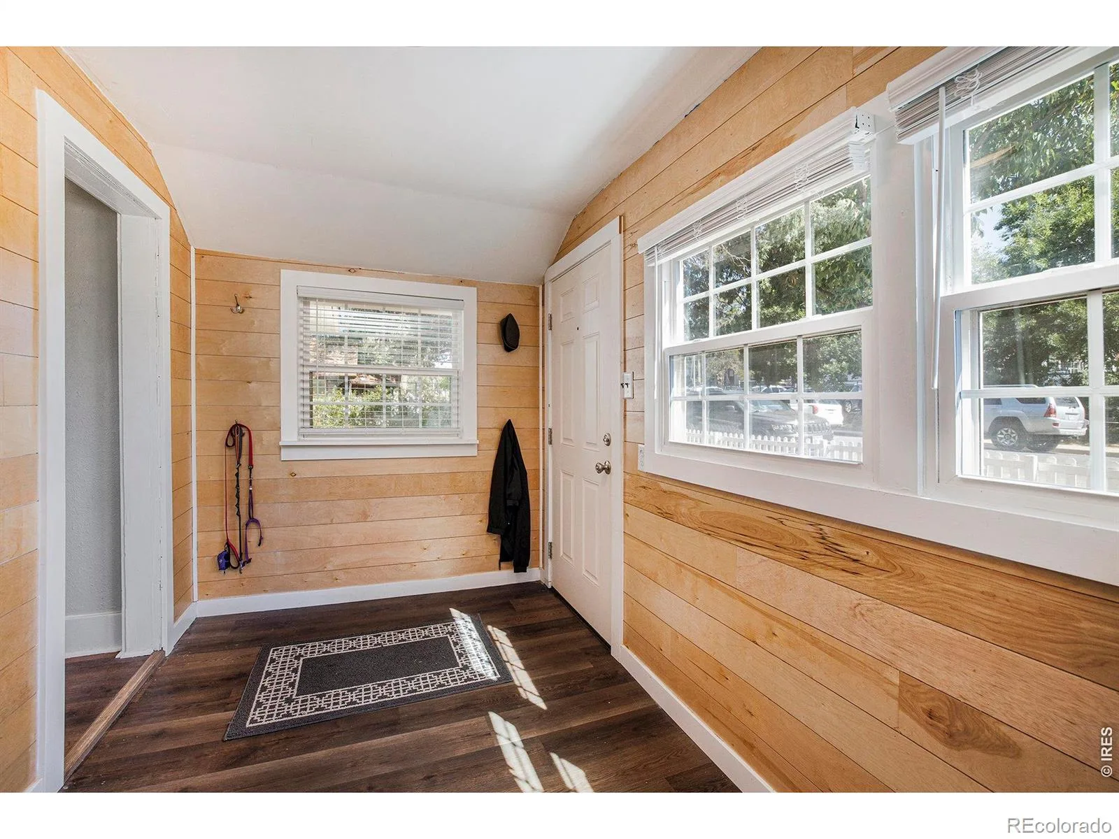 347 W Rafferty Gardens Avenue Littleton CO 80120 | MLS #RECIR1067536 08292026161734 1600 15