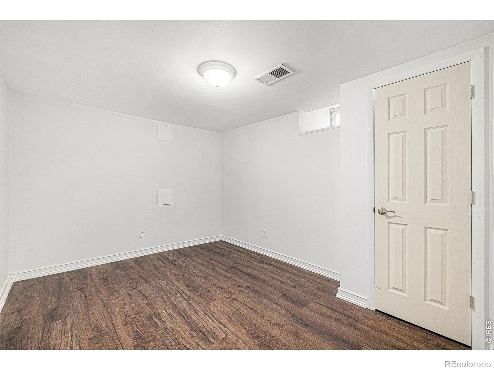 347 W Rafferty Gardens Avenue Littleton CO 80120 | MLS #RECIR1067536 08292026161734 1600 25