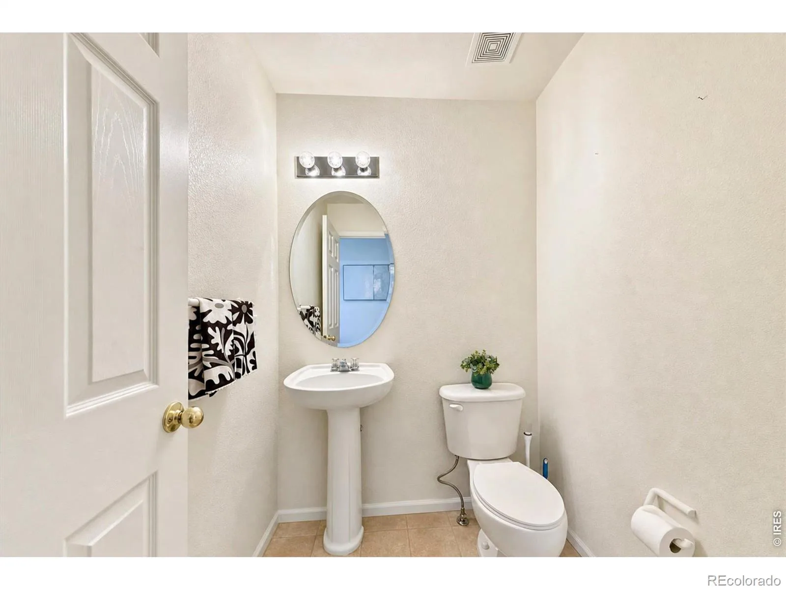 1601 Great Western Drive #G-7 Longmont CO 80501 | MLS #RECIR1067549 08292026224422 1600 18