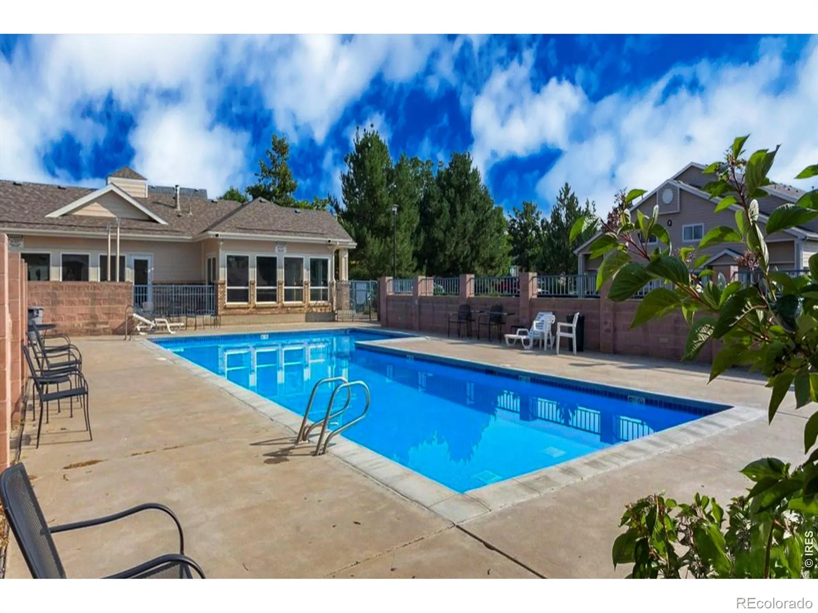 1601 Great Western Drive #G-7 Longmont CO 80501 | MLS #RECIR1067549 08292026224422 1600 44