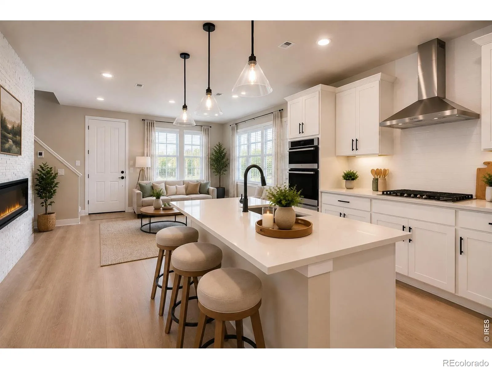 2841 Bear Springs Circle Longmont CO 80503 | MLS #RECIR1067573 08302026213539 1600 3