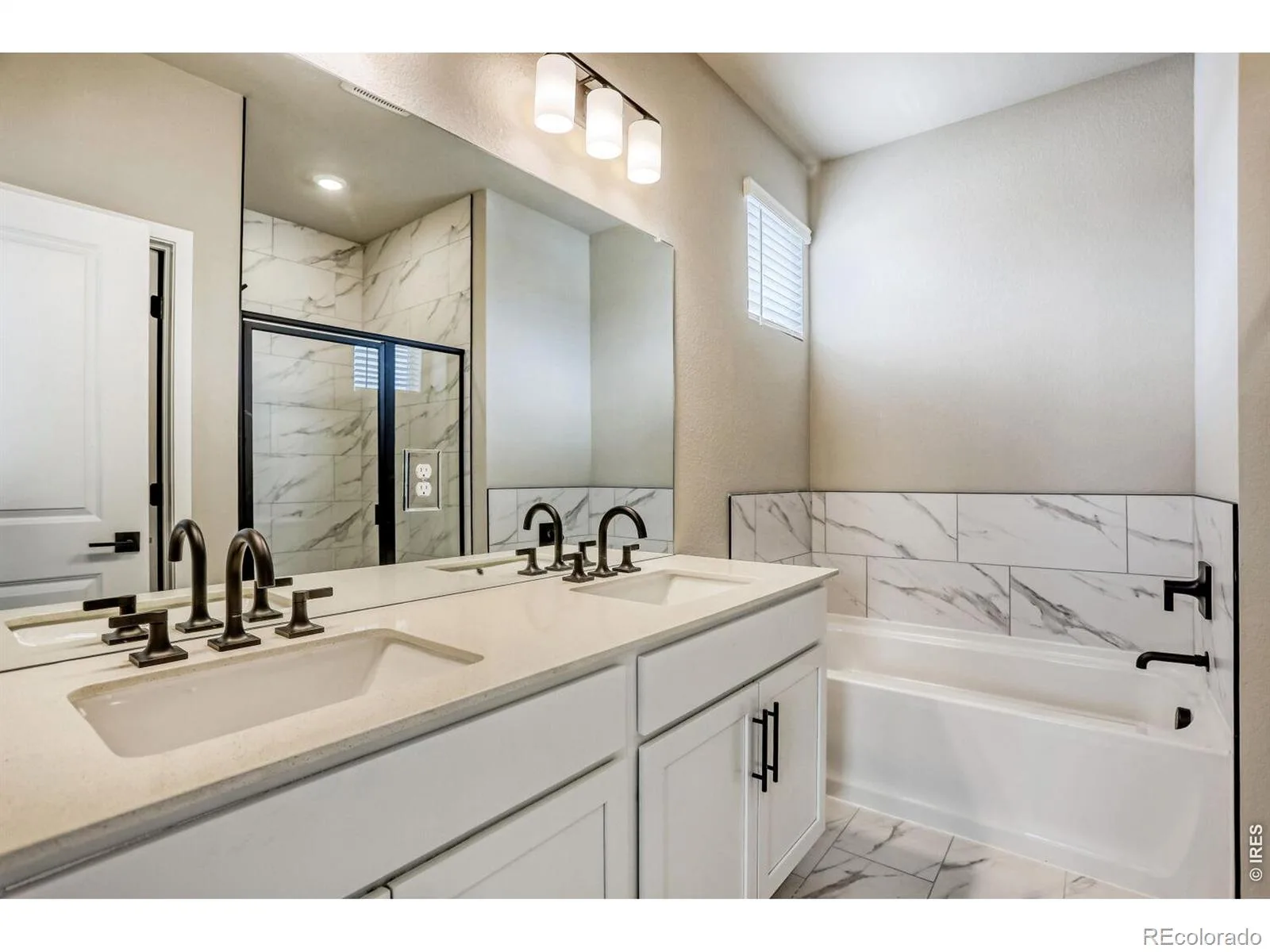 2841 Bear Springs Circle Longmont CO 80503 | MLS #RECIR1067573 08302026213539 1600 34