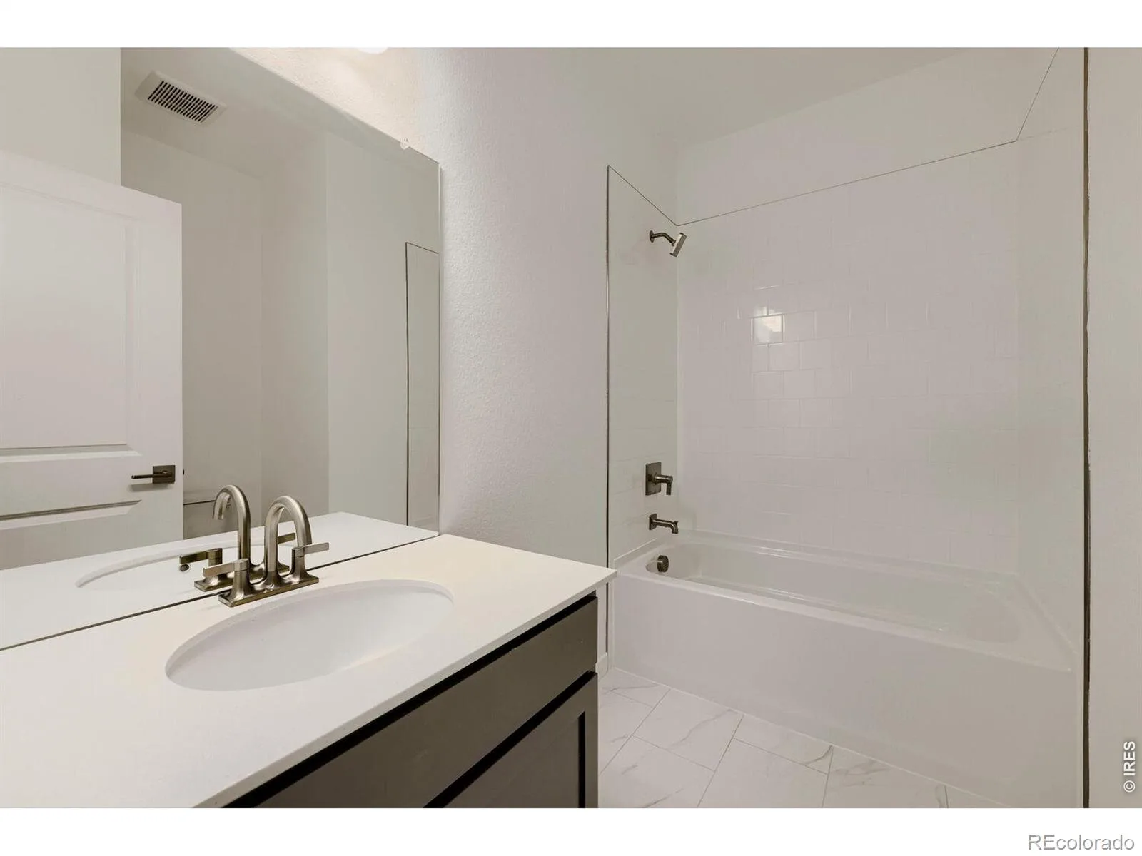 2835 Bear Springs Circle Longmont CO 80503 | MLS #RECIR1067574 08302026213534 1600 30