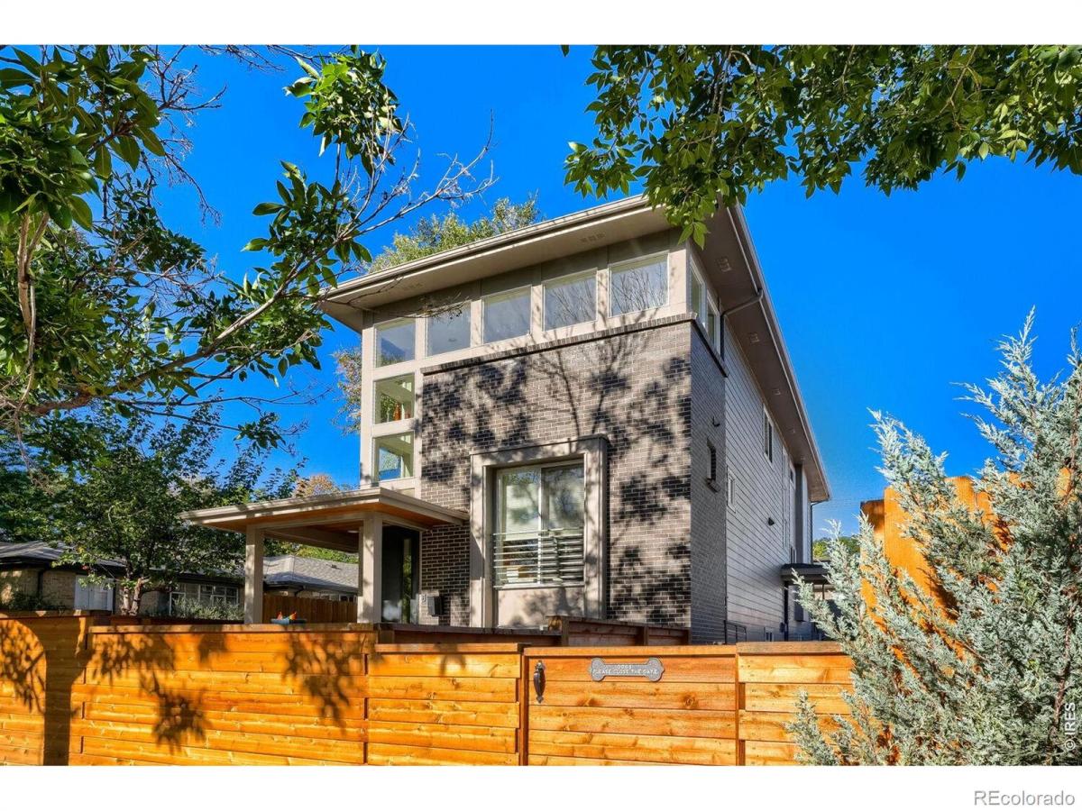 835 Forest Street Denver CO 80220 | MLS #RECIR1067930 MLS #RECIR1067930 image #0