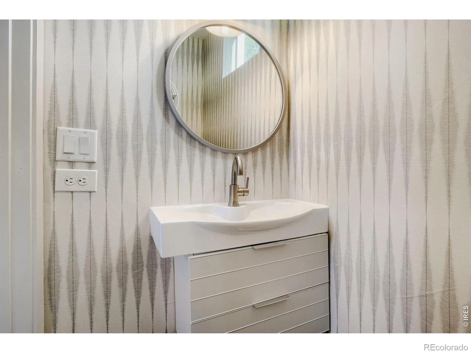 835 Forest Street Denver CO 80220 | MLS #RECIR1067930 09232026063353 1600 12