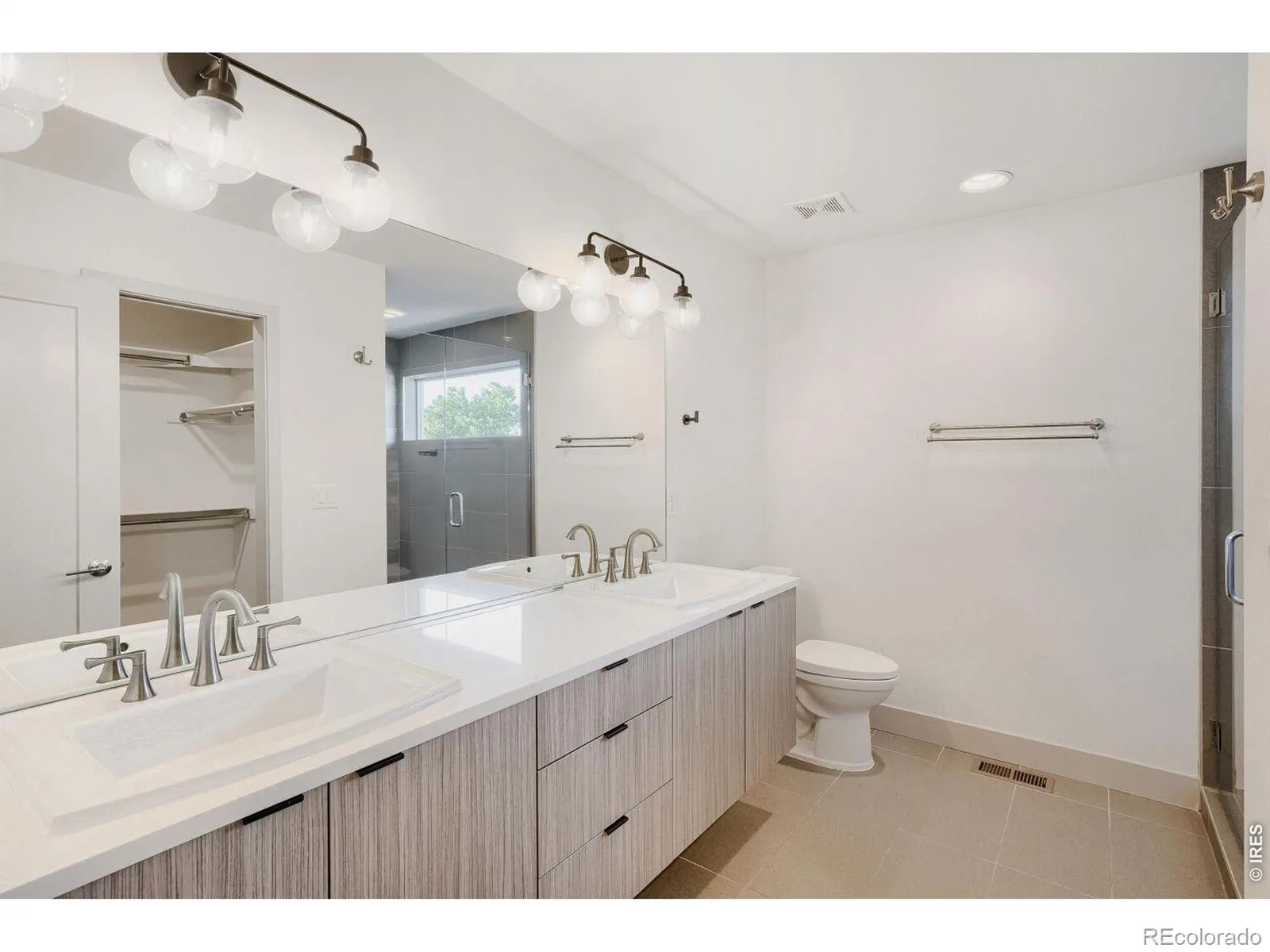 835 Forest Street Denver CO 80220 | MLS #RECIR1067930 09232026063353 1600 14