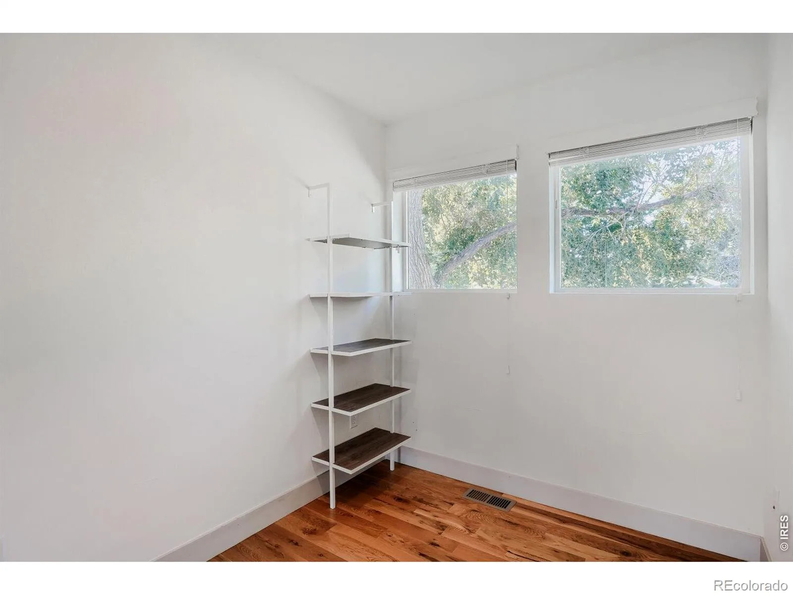 835 Forest Street Denver CO 80220 | MLS #RECIR1067930 09232026063353 1600 15