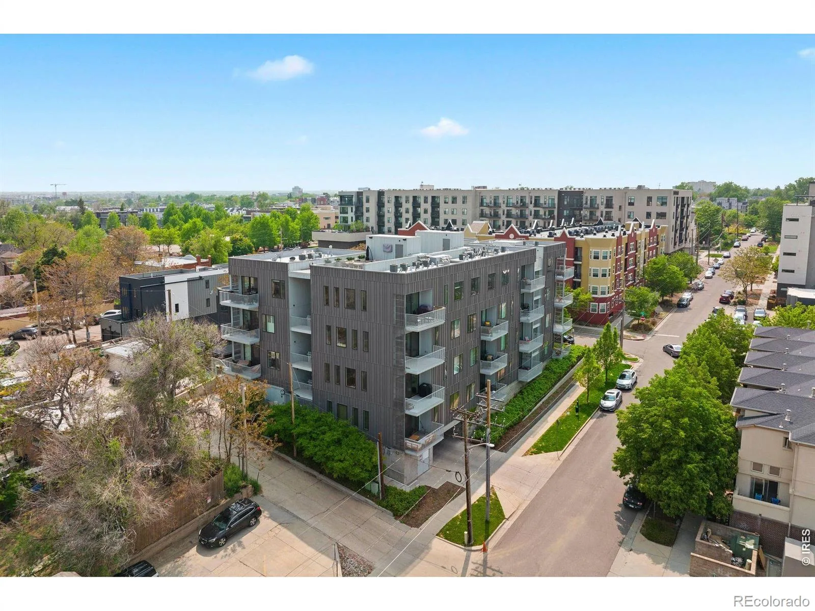 2752 N Clay Street #404 Denver CO 80211 | MLS #RECIR1067954 09232026063117 1600 36