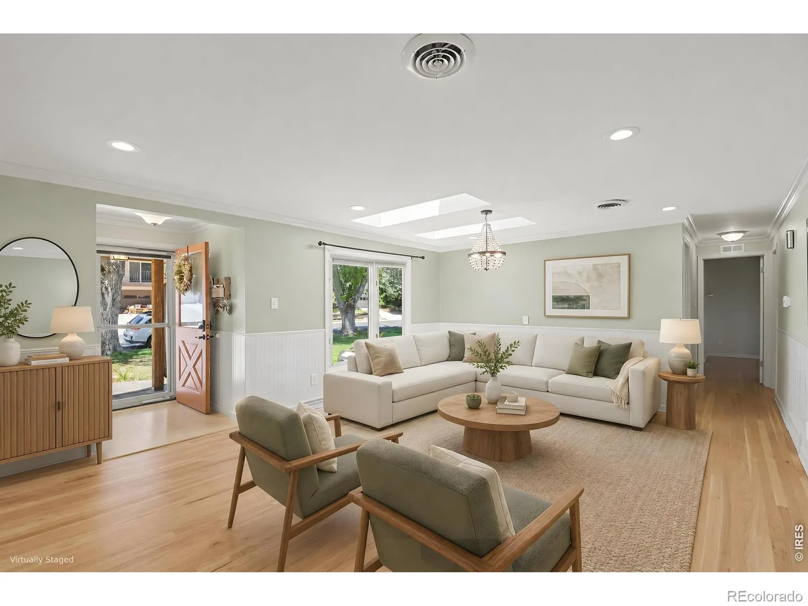 700 S Arbutus Street Lakewood CO 80228 | MLS #RECIR1068498 09232026092431 1600 2