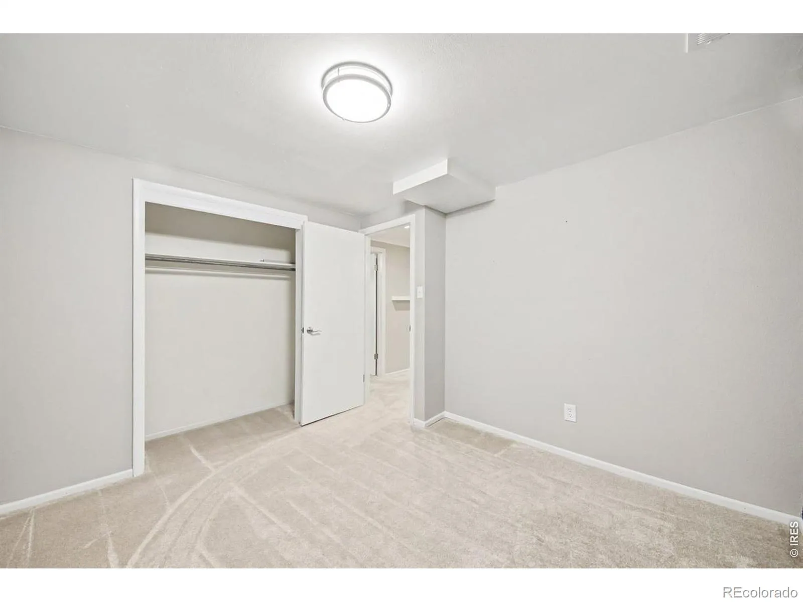 700 S Arbutus Street Lakewood CO 80228 | MLS #RECIR1068498 09232026092431 1600 31