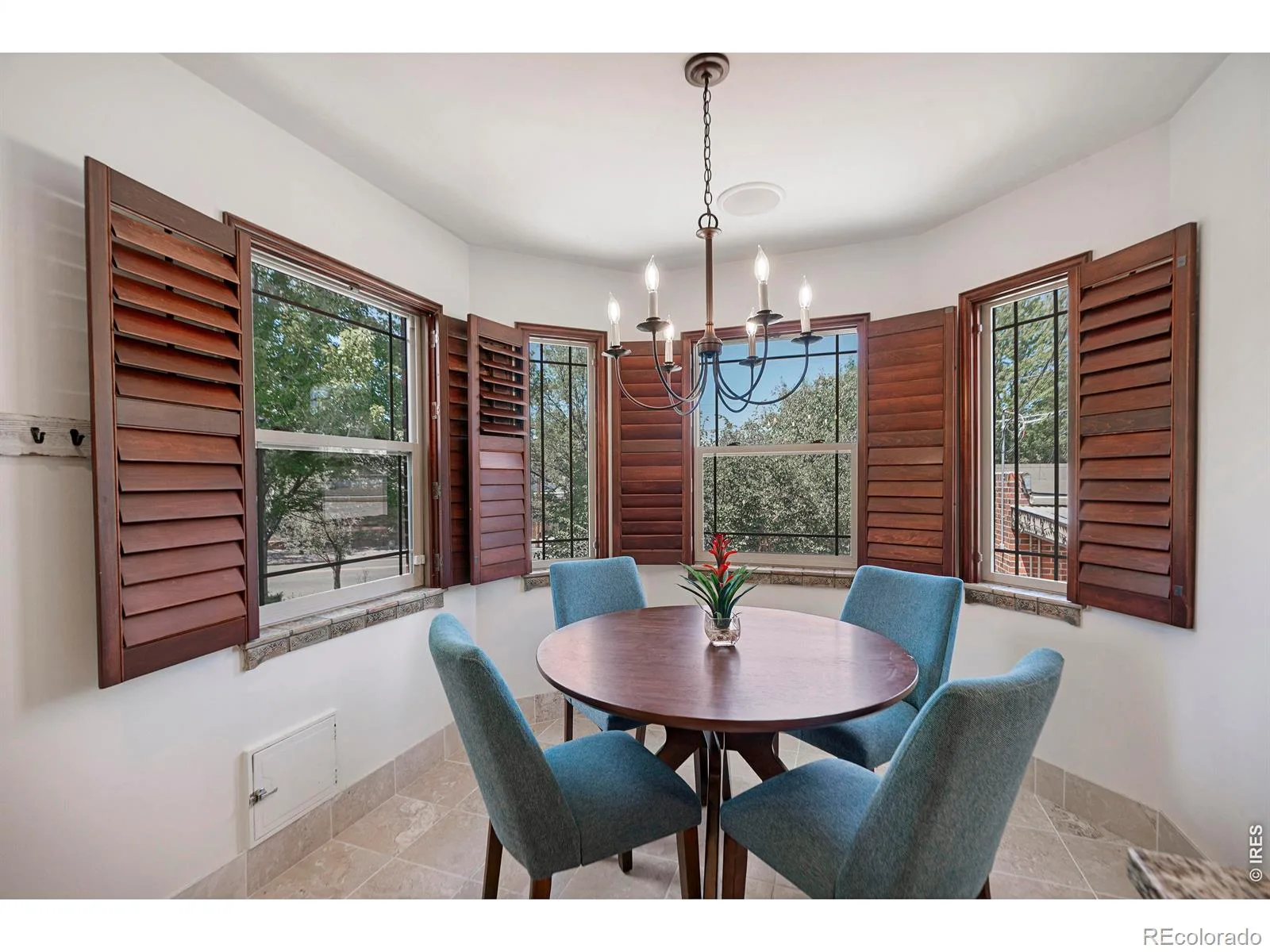 1090 Bonnie Brae Boulevard Denver CO 80209 | MLS #REC9779433 09232026091832 1600 17