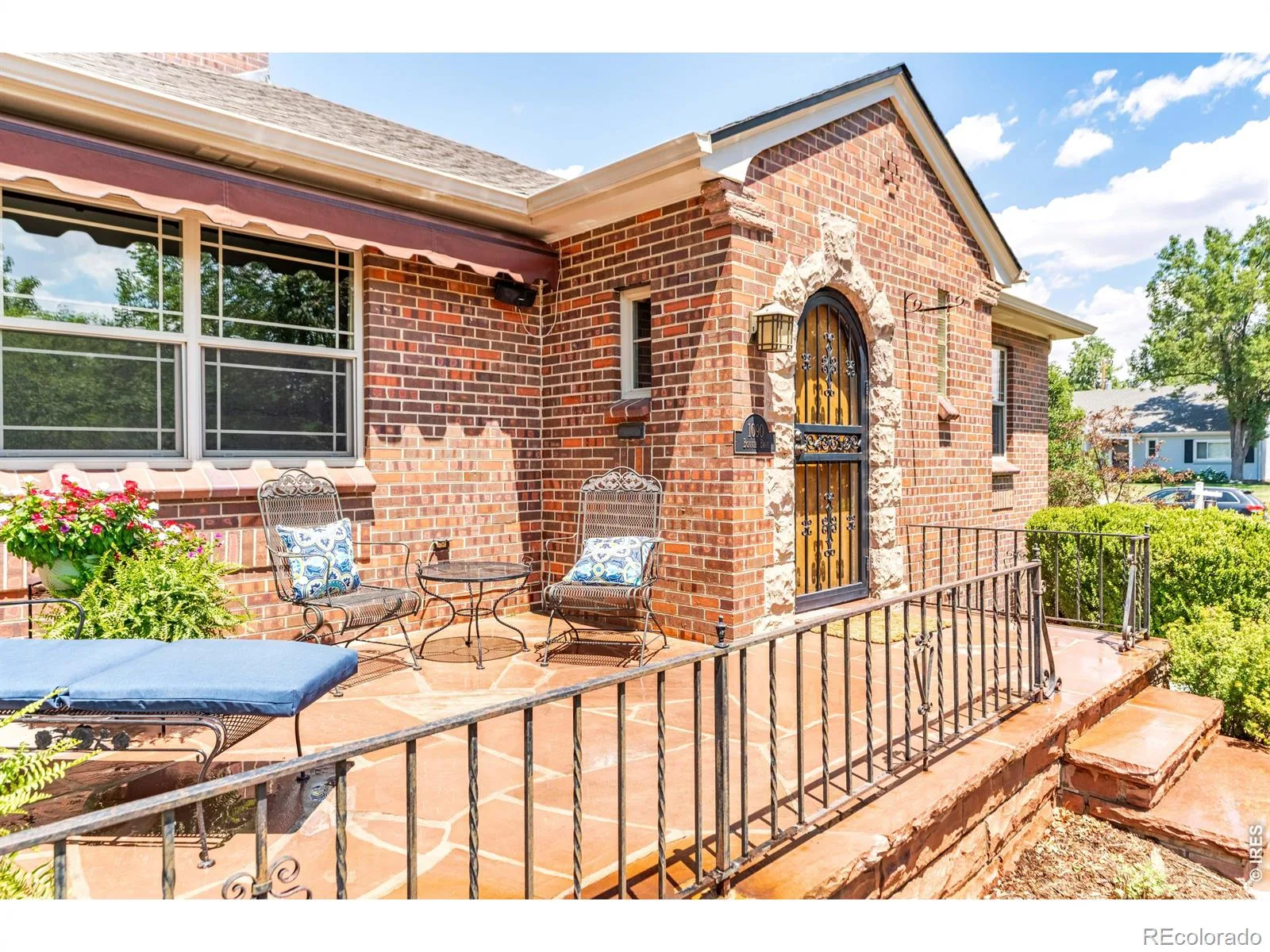 1090 Bonnie Brae Boulevard Denver CO 80209 | MLS #REC9779433 09232026091832 1600 2