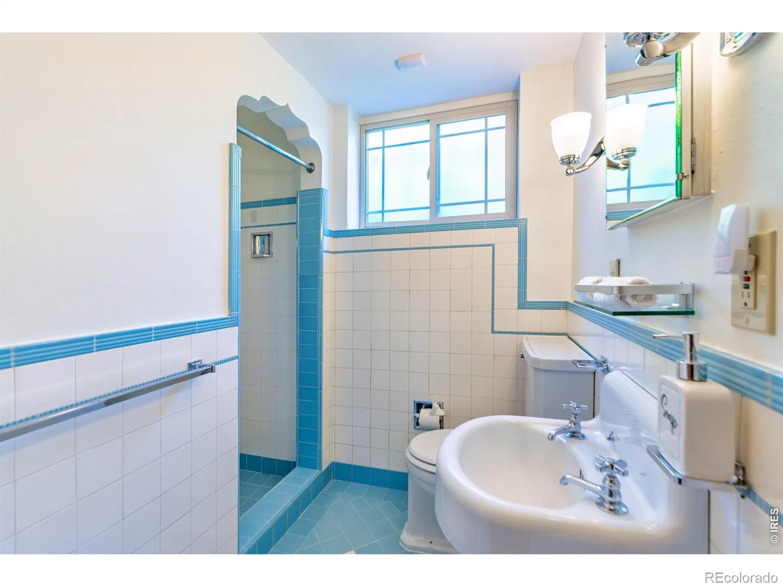 1090 Bonnie Brae Boulevard Denver CO 80209 | MLS #REC9779433 09232026091832 1600 25