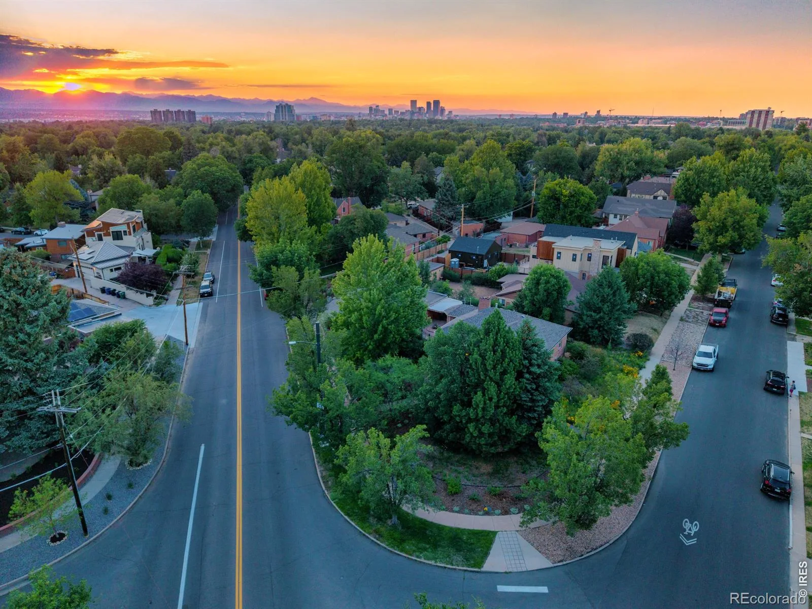 1090 Bonnie Brae Boulevard Denver CO 80209 | MLS #REC9779433 09232026091832 1600 44