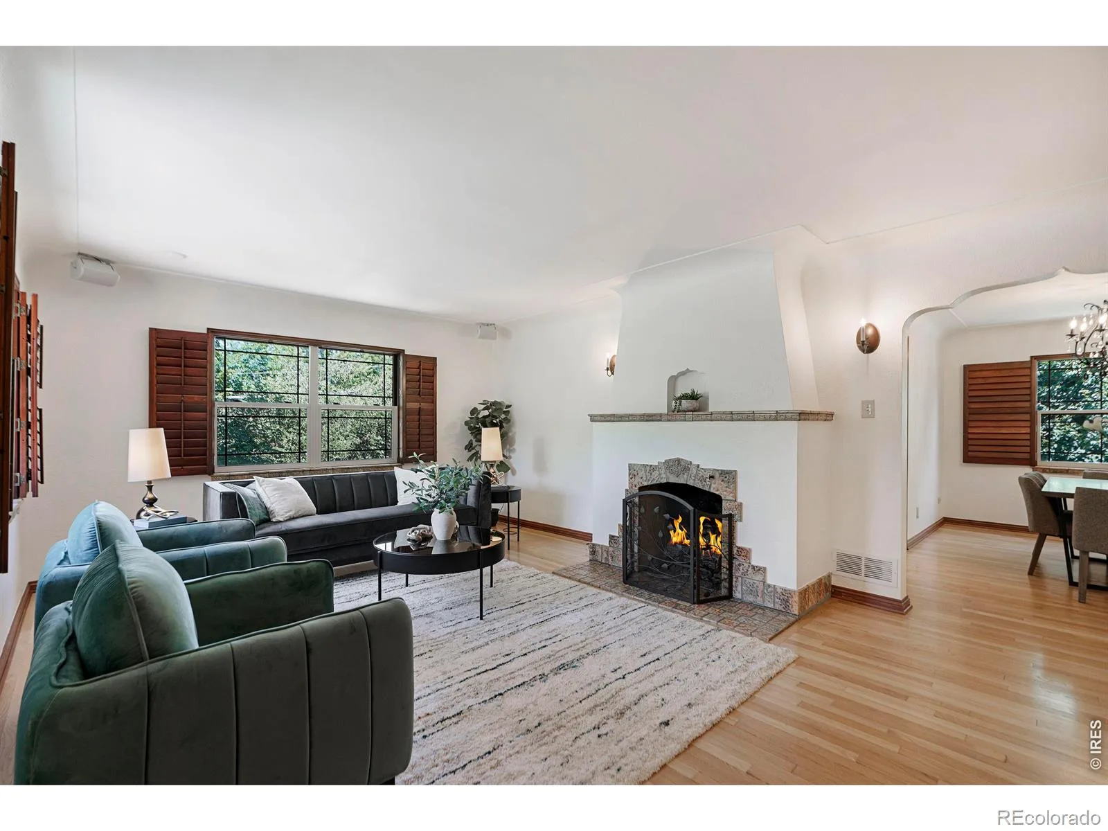 1090 Bonnie Brae Boulevard Denver CO 80209 | MLS #REC9779433 09232026091832 1600 5