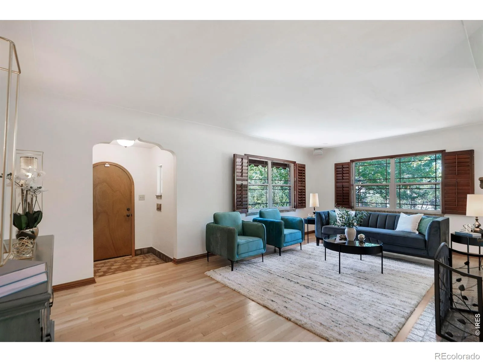 1090 Bonnie Brae Boulevard Denver CO 80209 | MLS #REC9779433 09232026091832 1600 6