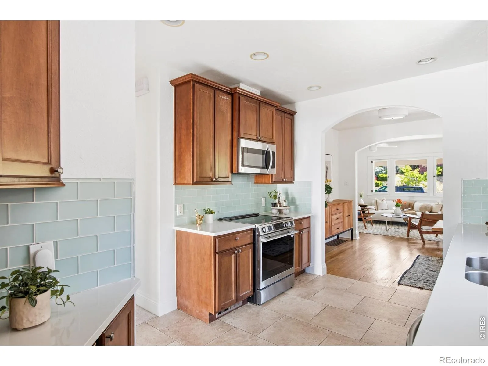649 S Ogden Street Denver CO 80209 | MLS #RECIR1068784 09232026113336 1600 6
