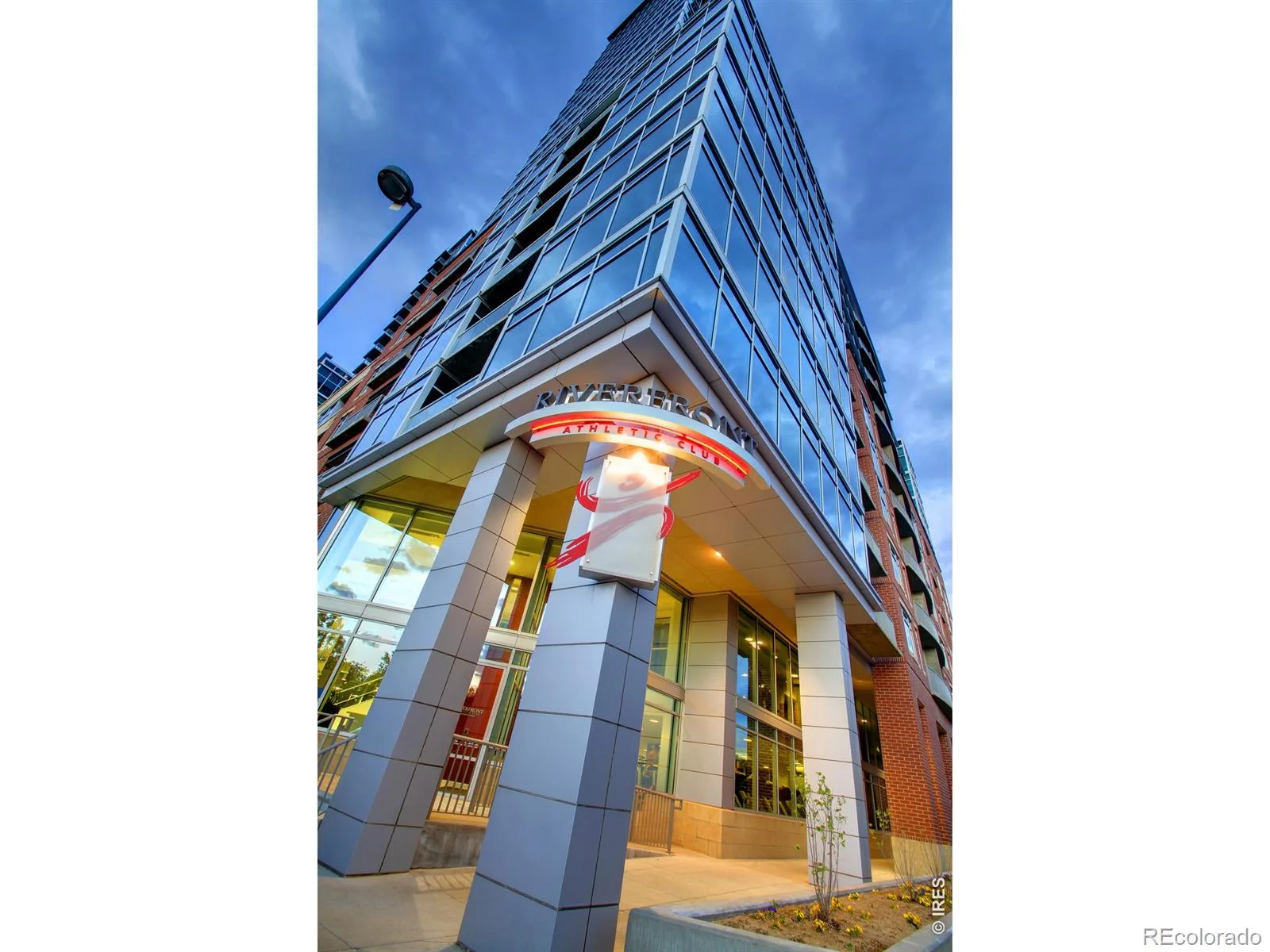 1690 Bassett Street #12 Denver CO 80202 | MLS #RECIR1069065 09232026100354 1600 39