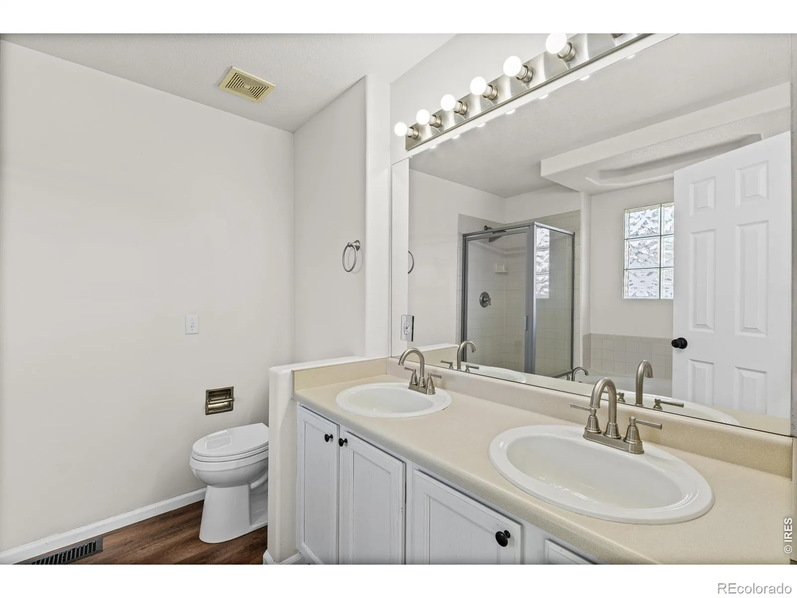 19965 Mitchell Place Denver CO 80249 | MLS #RECIR1069091 09232026100557 1600 8