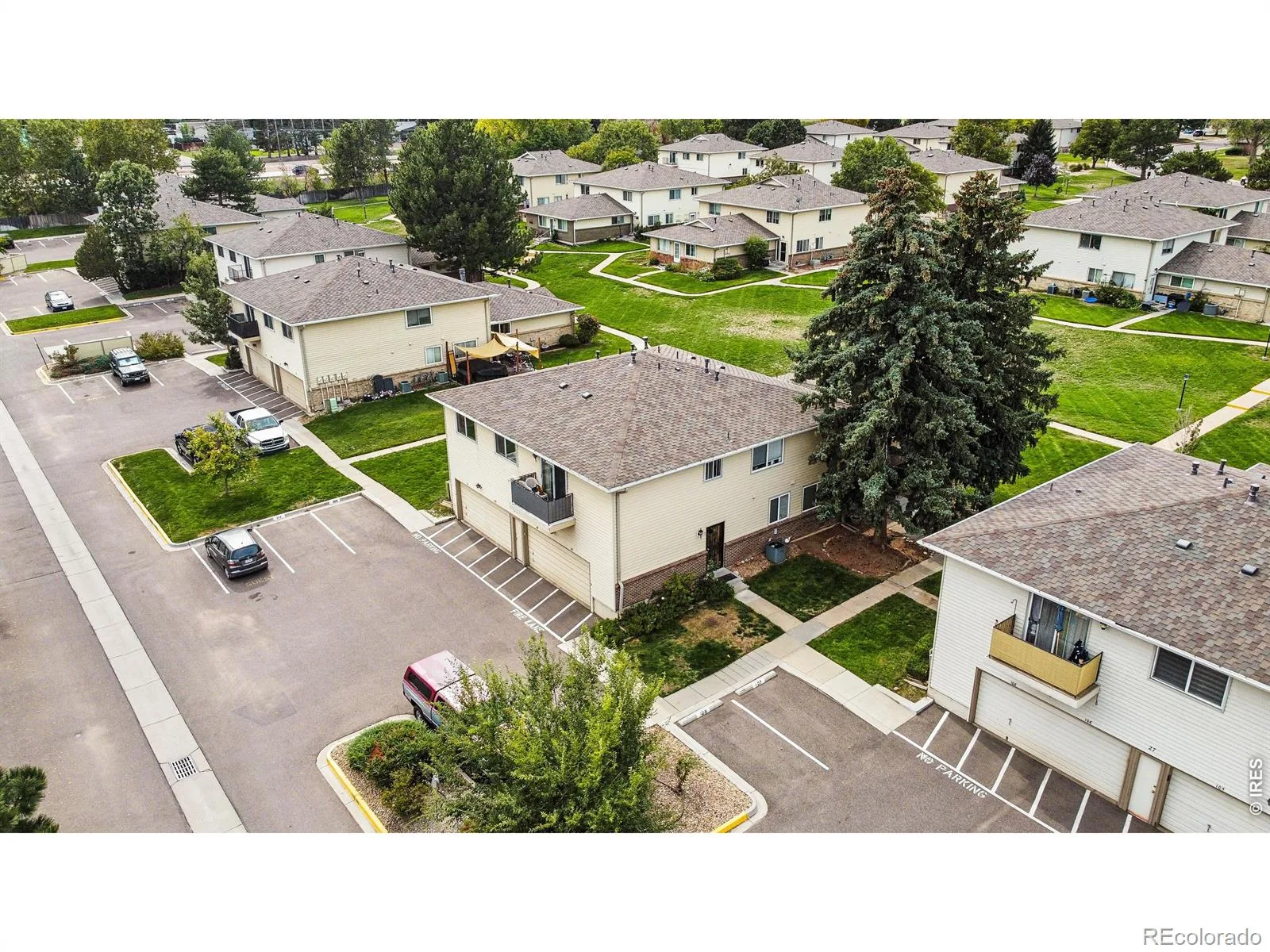 3351 S Field Street #Apt 112 Lakewood CO 80227 | MLS #RECIR1069509 09252026214303 1600 18