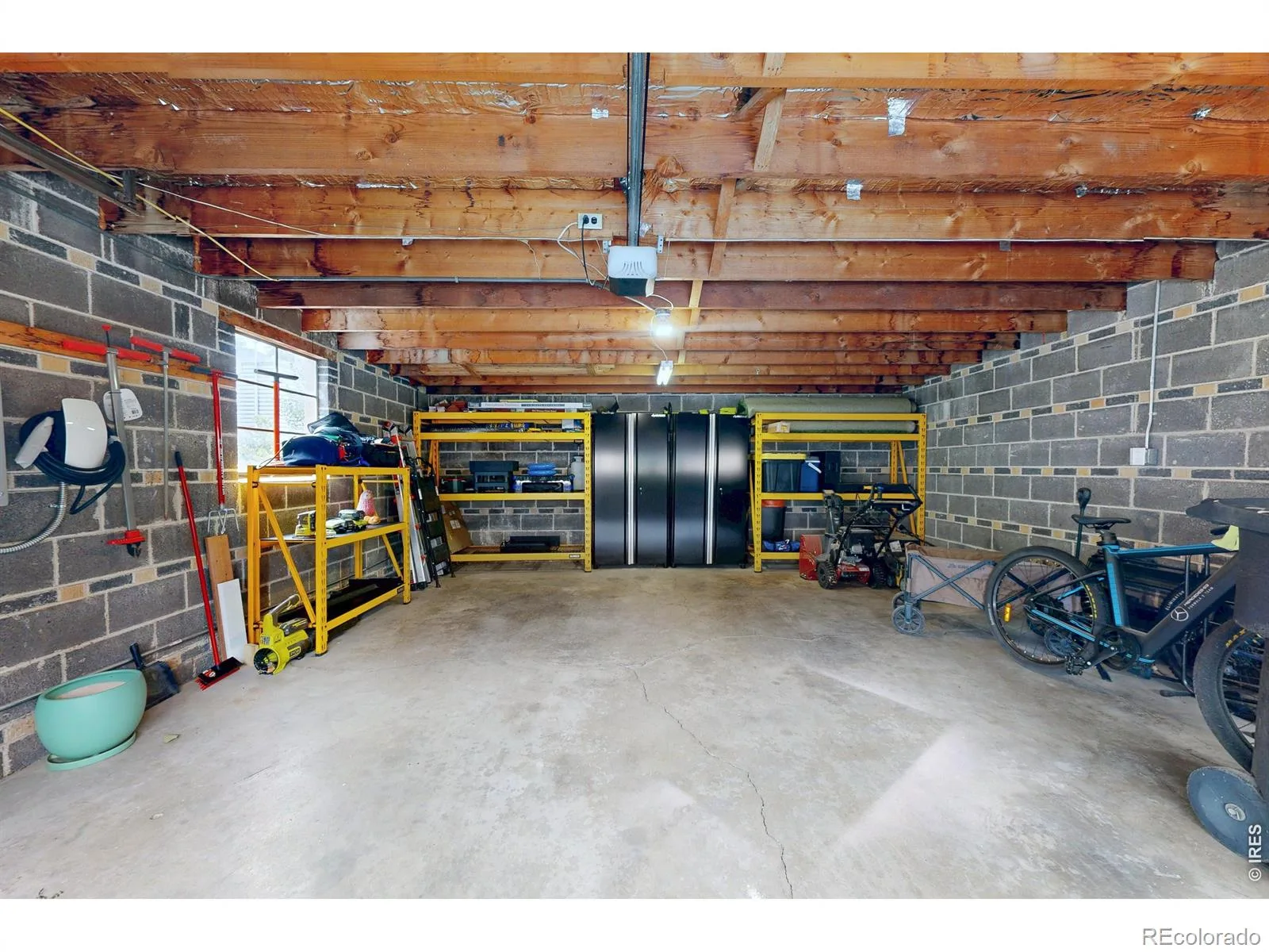 665 Ivy Street Denver CO 80220 | MLS #RECIR1069684 10162026013340 1600 45