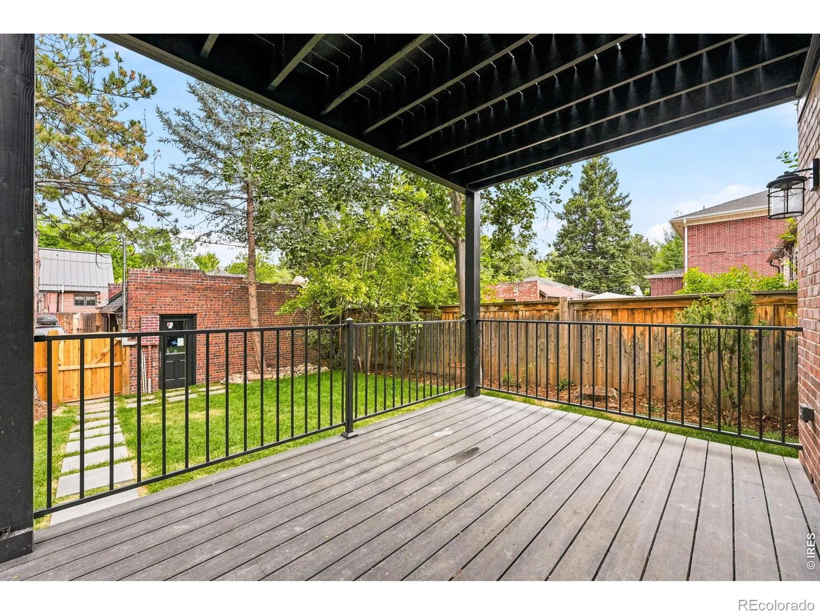 680 Albion Street Denver CO 80220 | MLS #RECIR1069709 10012026014321 1600 36