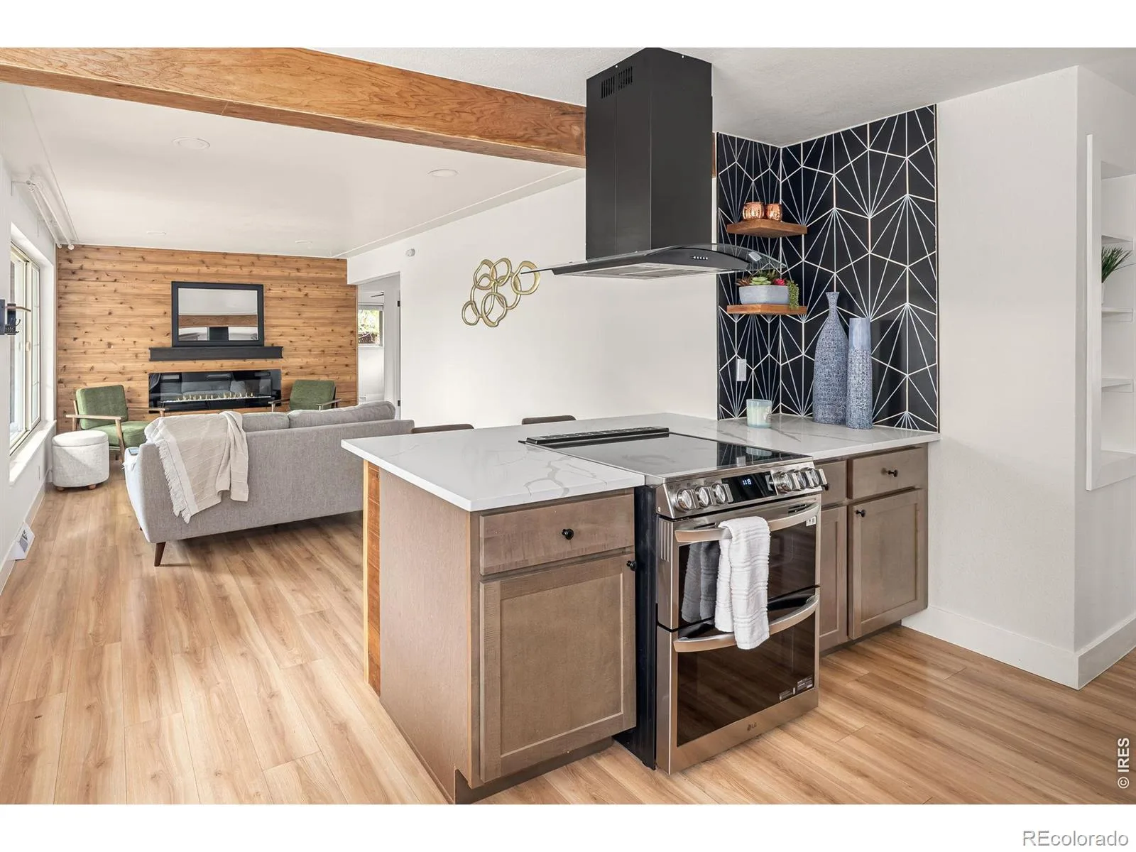 7610 W 24th Avenue Lakewood CO 80214 | MLS #REC8488388 10022026230359 1600 9