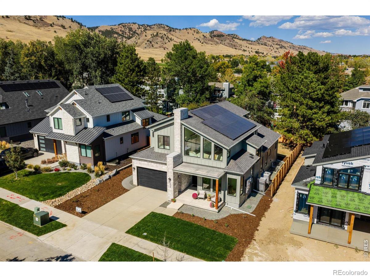 MLS #RECIR1070294 image #0