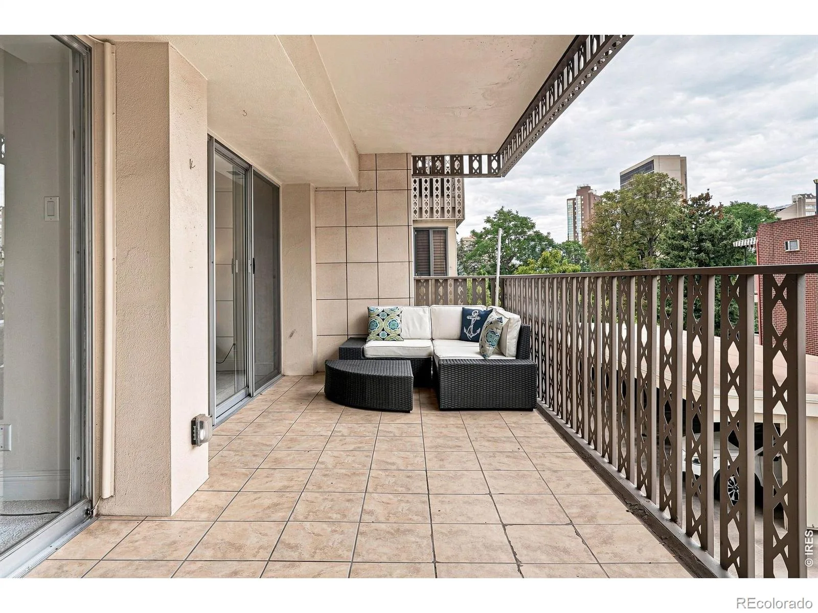 1223 N Race Street #303 Denver CO 80206 | MLS #RECIR1070386 10092026223752 1600 29