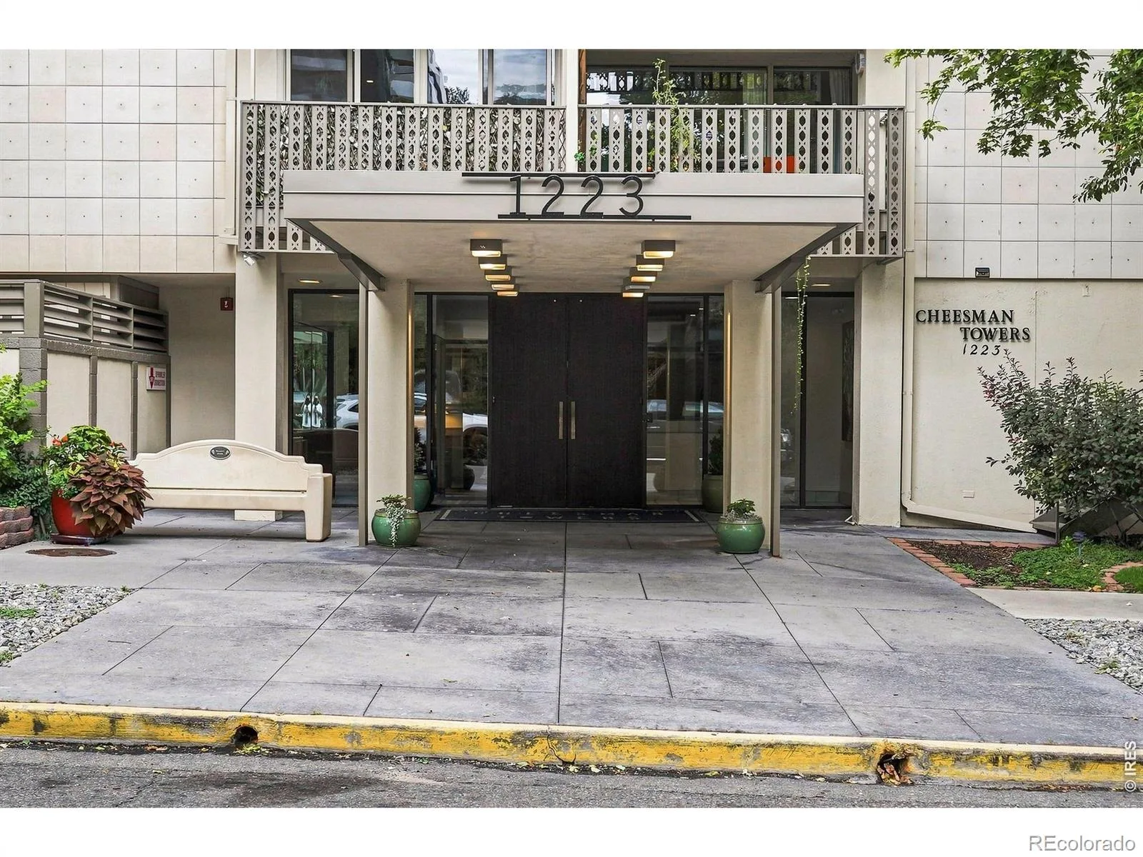 1223 N Race Street #303 Denver CO 80206 | MLS #RECIR1070386 10092026223752 1600 3