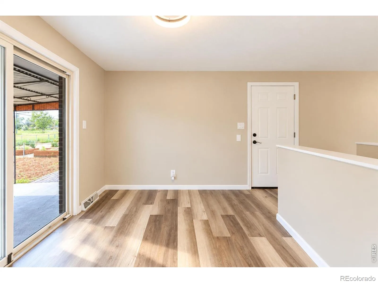 1431 S Magnolia Way Denver CO 80224 | MLS #RECIR1070704 10172026042338 1600 7