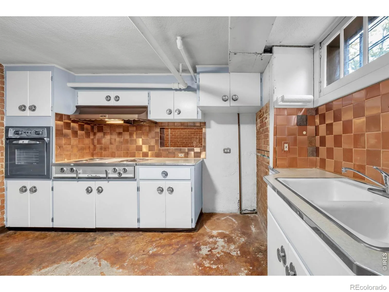 685 S Emerson Street Denver CO 80209 | MLS #RECIR1070773 10172026014749 1600 24