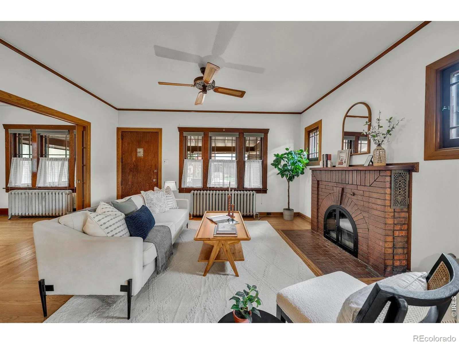 685 S Emerson Street Denver CO 80209 | MLS #RECIR1070773 10172026014749 1600 3