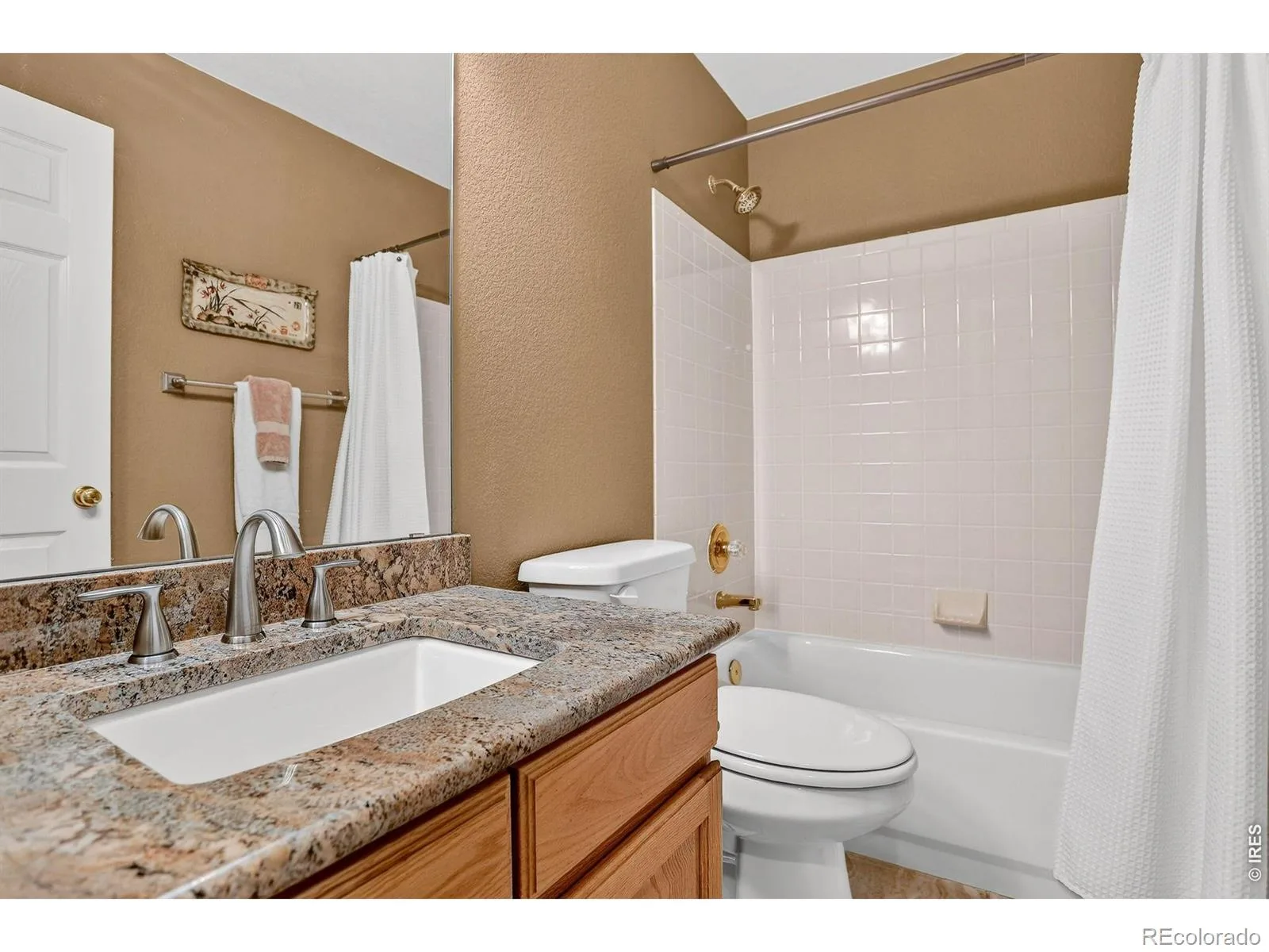 5743 S Genoa Court Aurora CO 80015 | MLS #RECIR1070821 10172026222951 1600 18