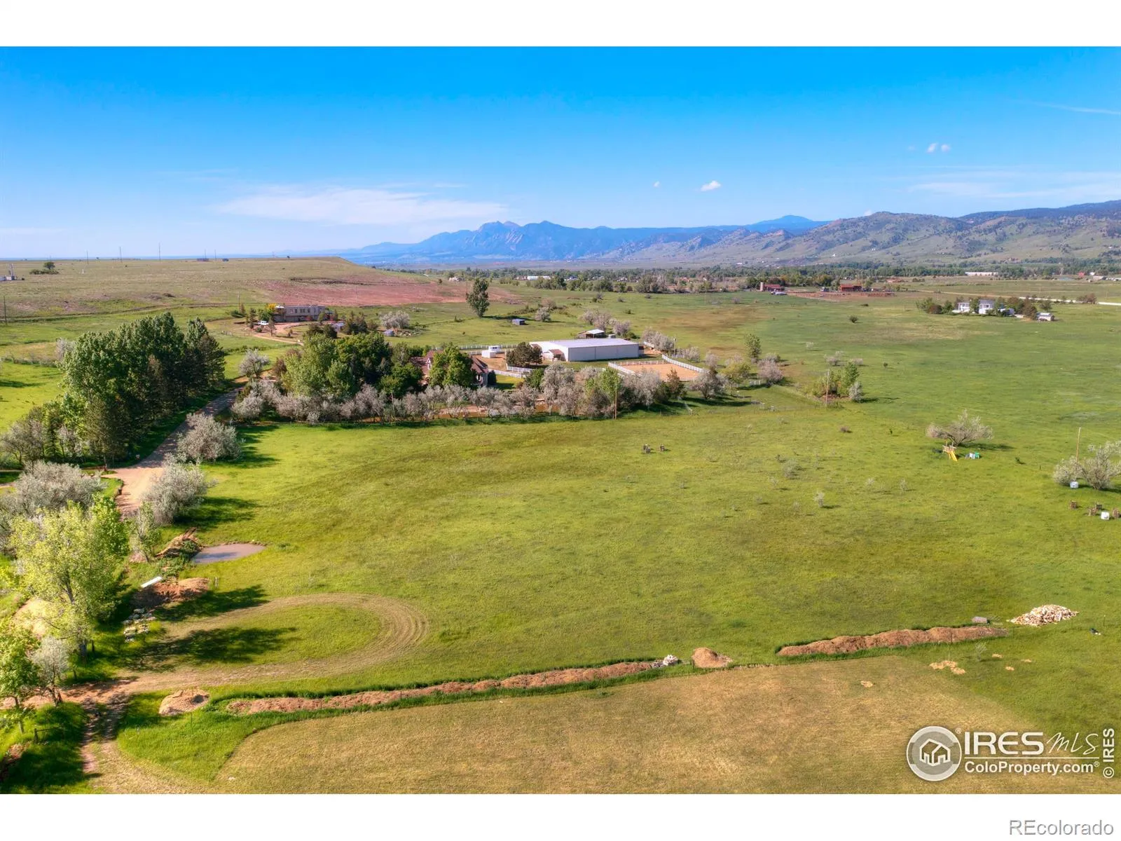 9231 Tollgate Drive Longmont CO 80503 | MLS #RECIR989001 04072026011153 1600 9